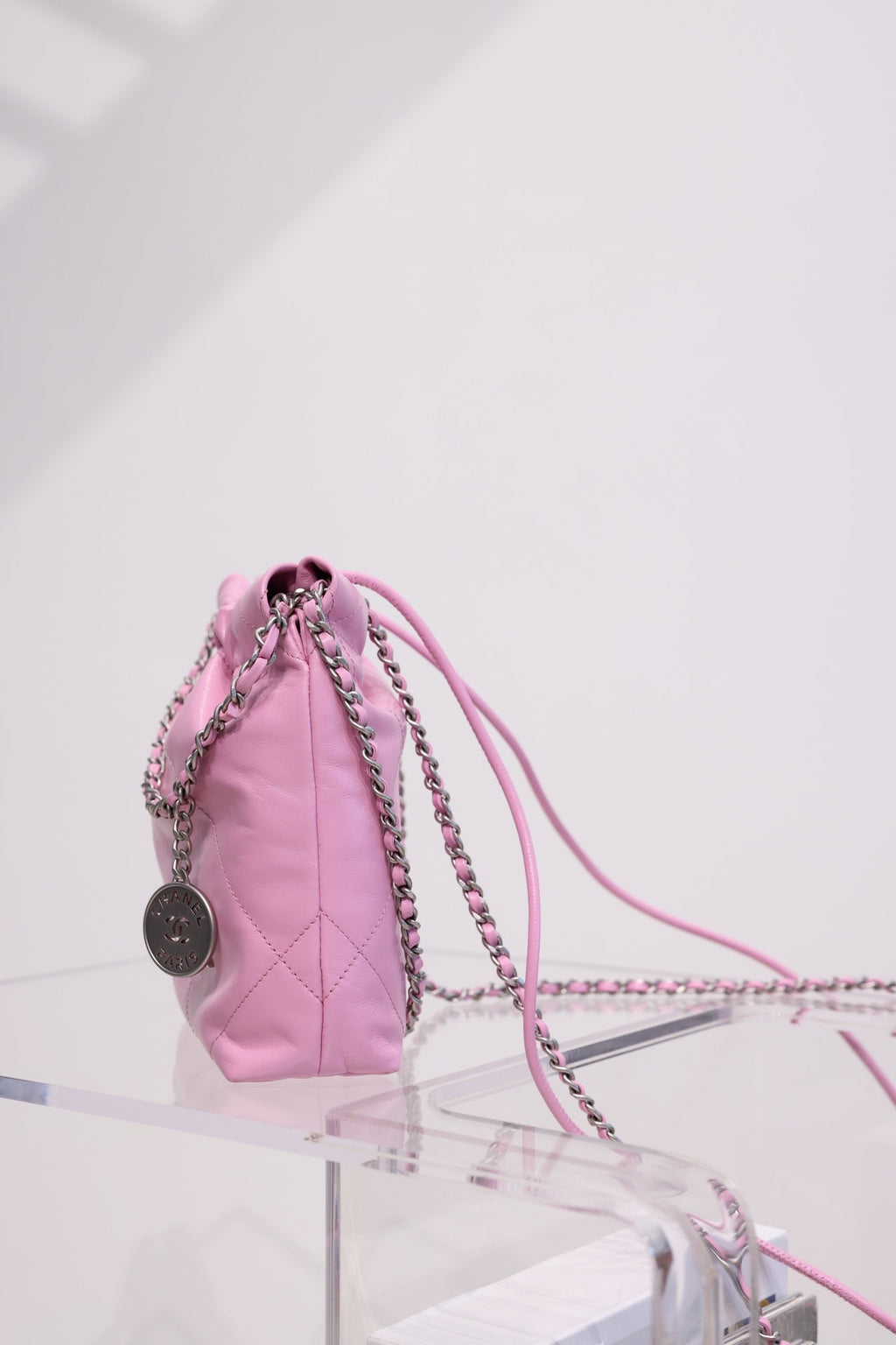 CHANEL HOBO BAG 22 PINK LAMBSKIN SILVER HARDWARE 20CM