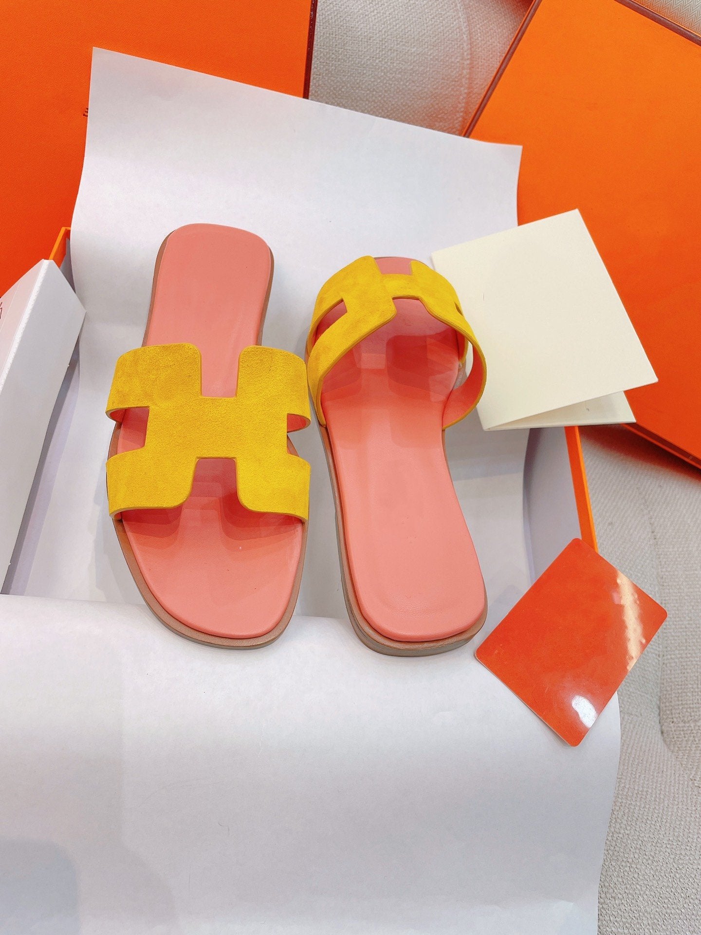 HERMES 0ran Sandal Light Pink/Yellow Suede