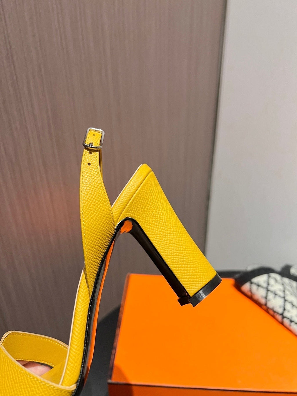 HERMES Slingback Sandal Eternite 95 Yellow