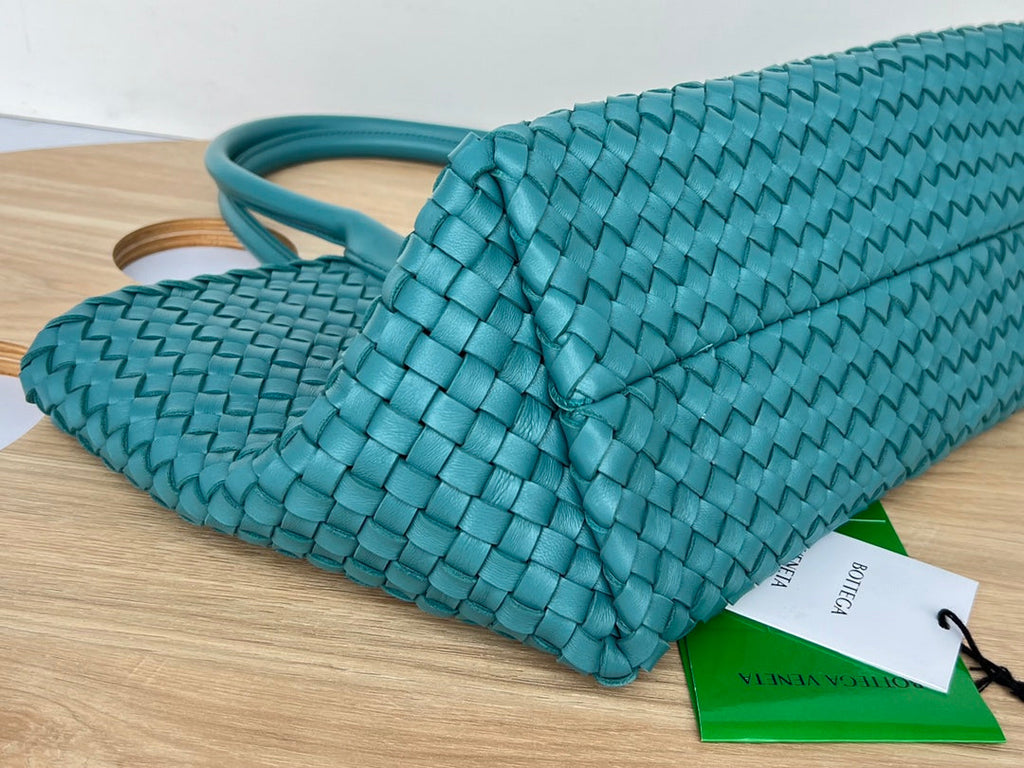 BOTTEGA VENETA SMALL CABAT 32 IN TEAL BLUE LAMBSKIN