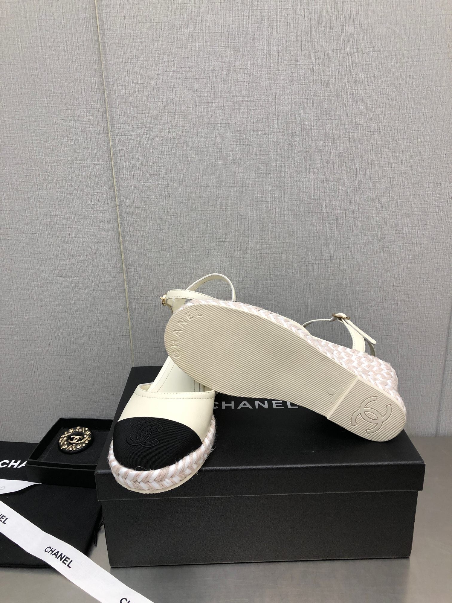 CHANEL MARY JANE WEDGE WHITE LAMBSKIN