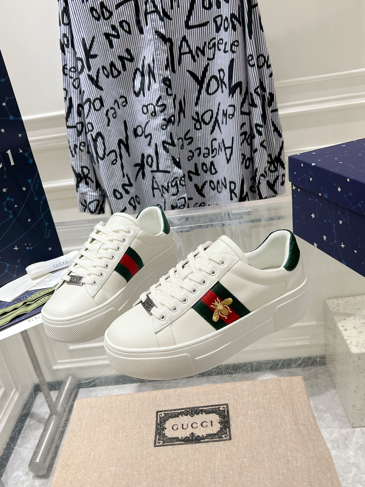 GUCCI ACE 30 SUPREME TRAINER WHITE CALFSKIN