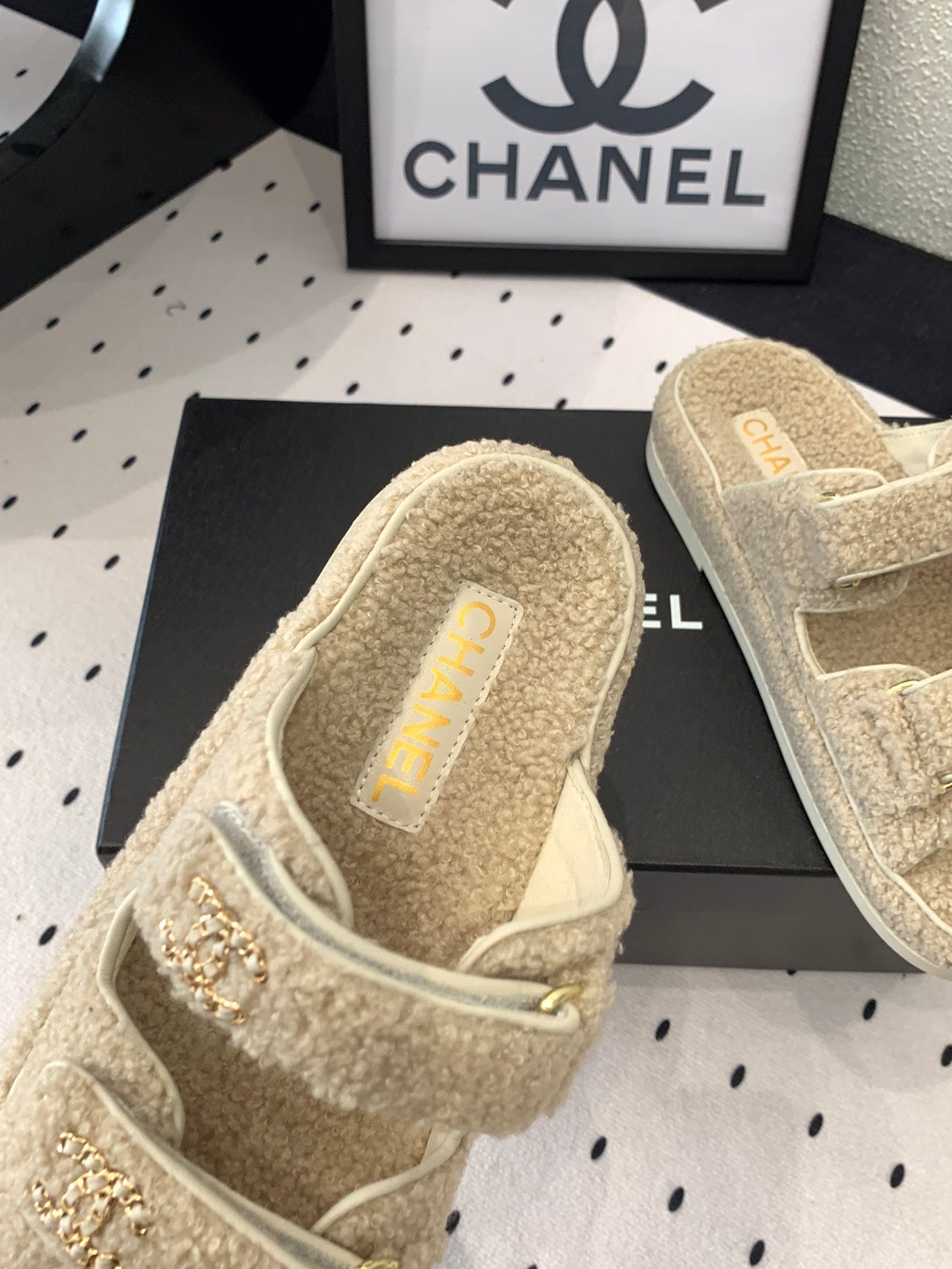 CHANEL DAD SANDAL MULE IN ECRU BEIGE LAMB FUR