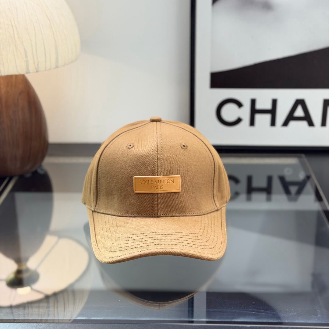 Premium Heritage Baseball Cap - Durable Cotton Canvas Streetwear