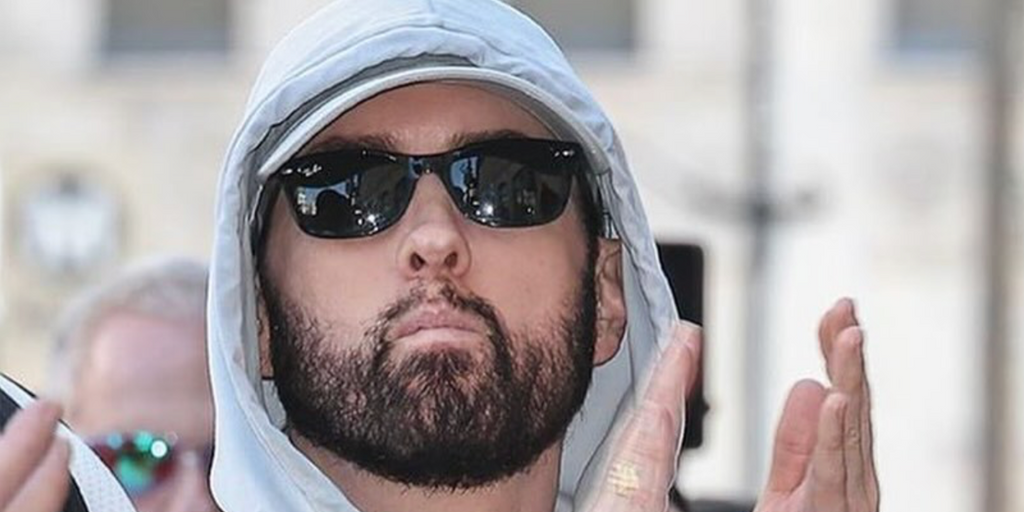 Ray-Ban New Wayfarer RB 2132 901L - As Seen On Eminem & Tom Hiddleston