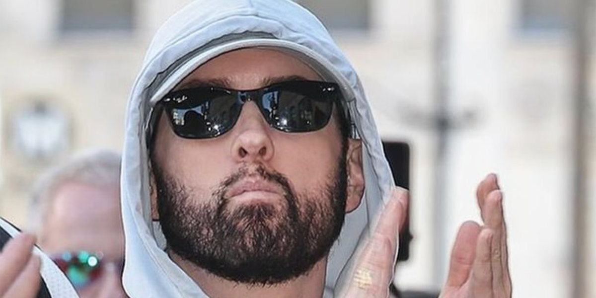 Ray-Ban New Wayfarer RB 2132 901L - As Seen On Eminem & Tom Hiddleston