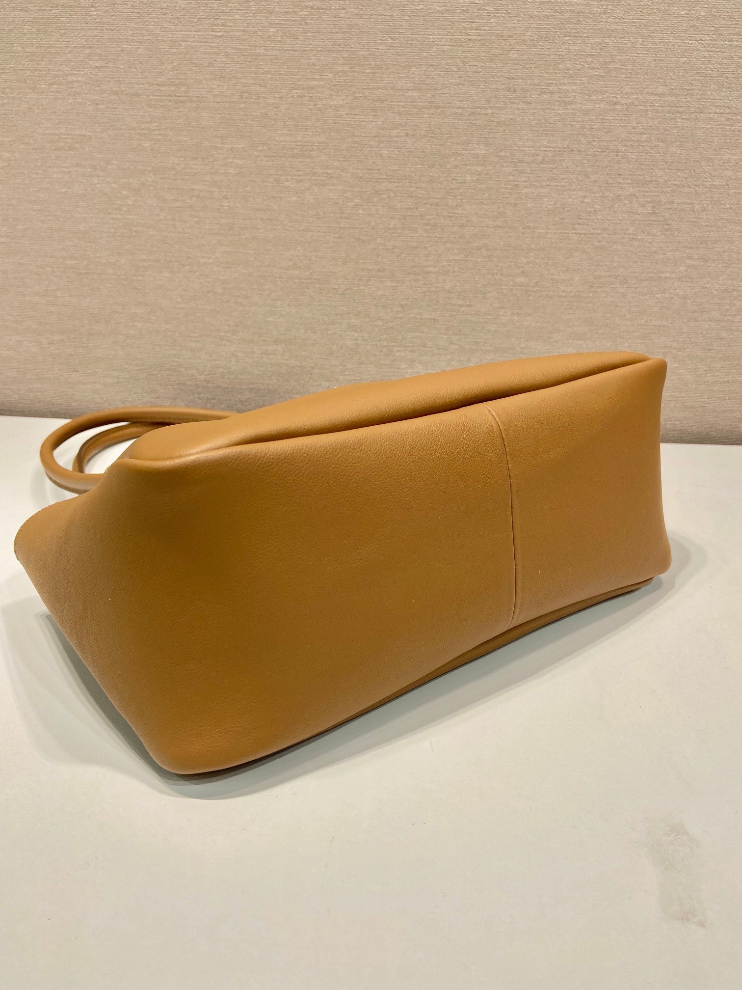 PRADA 28 LARGE BEIGE CALFSKIN HANDBAG