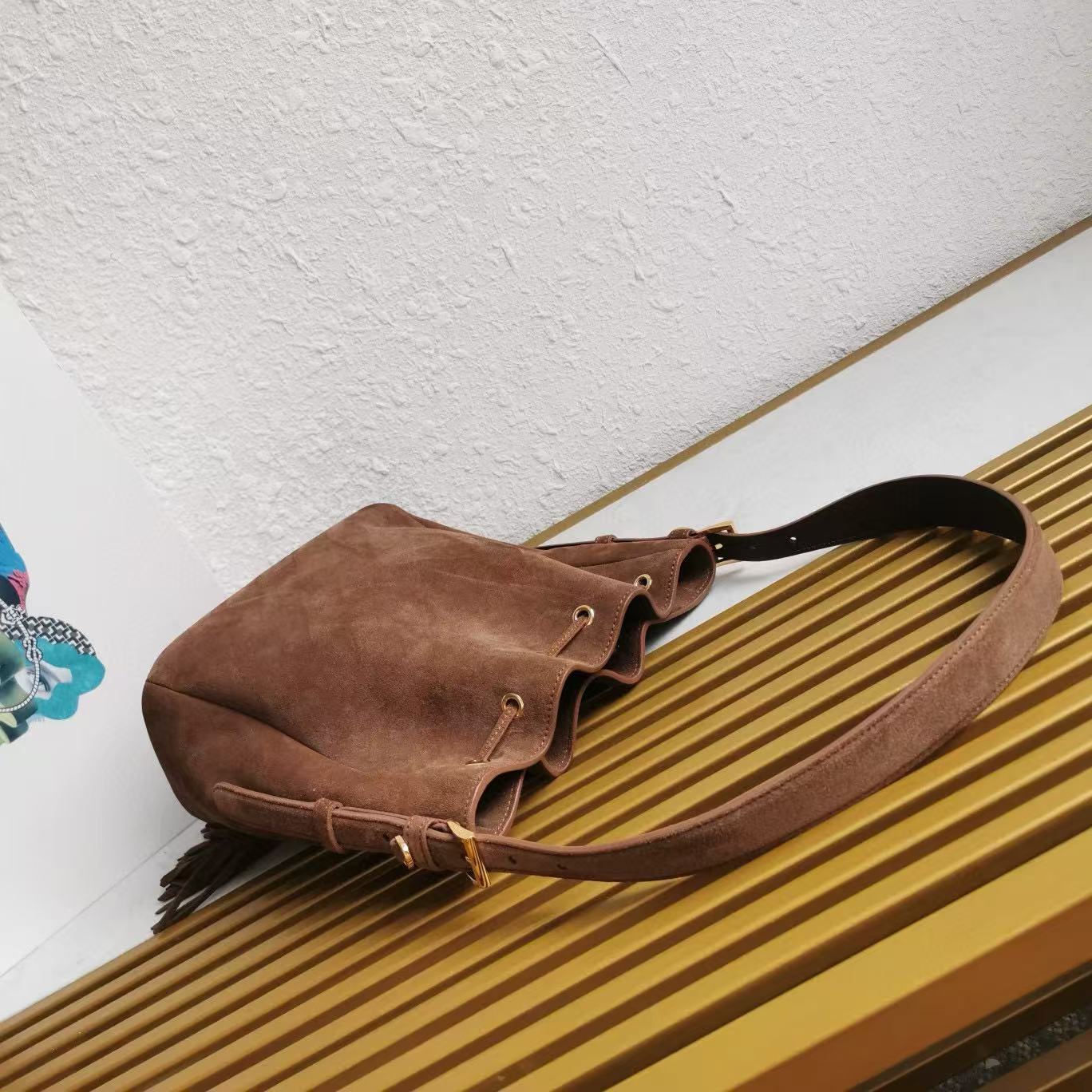 PRADA BUCKET BAG 21 IN BROWN SUEDE