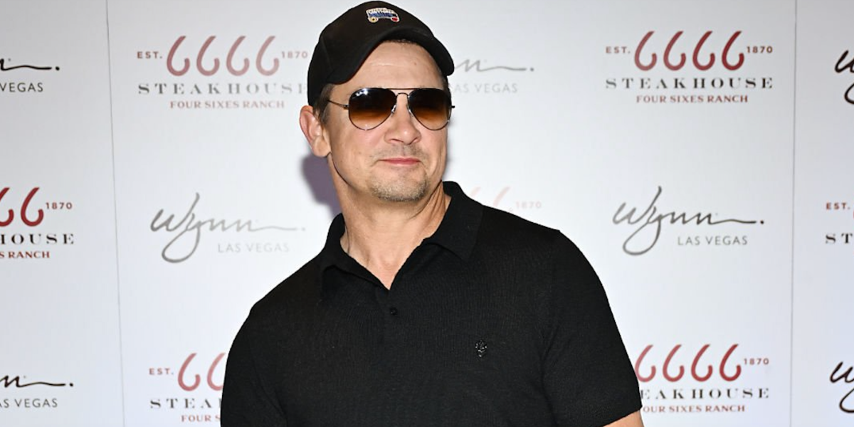 Ray-Ban Aviator Large Metal RB 3025 002/51 - As Seen On Jeremy Renner & Cillian Murphy