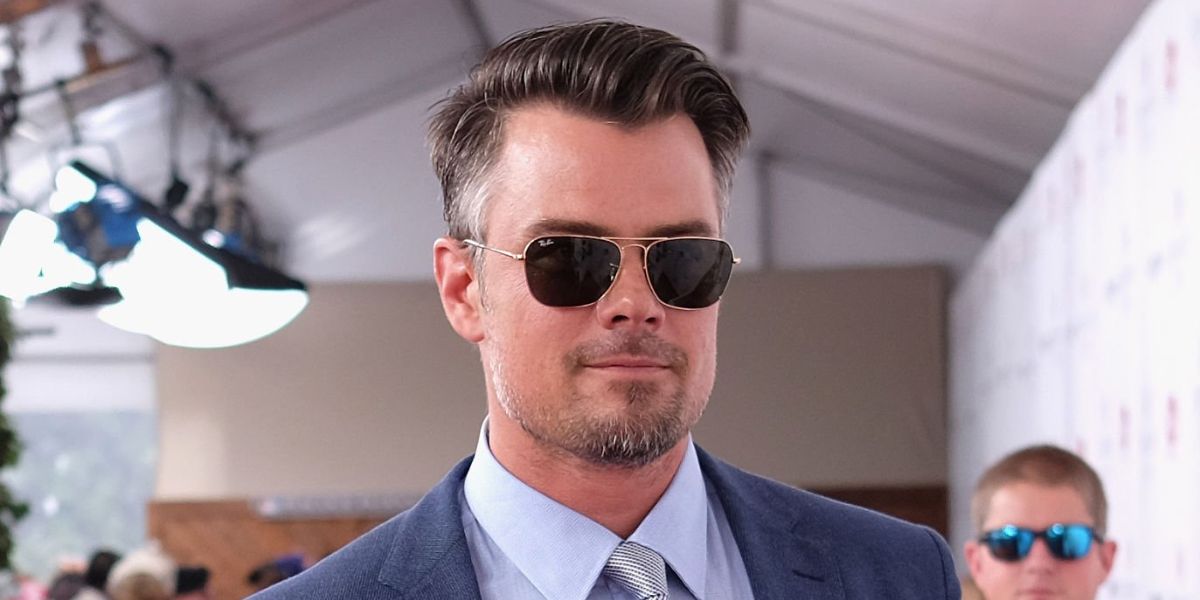 Ray-Ban Caravan RB 3136 181 - As Seen On Chris Hemsworth & Noel Gallagher