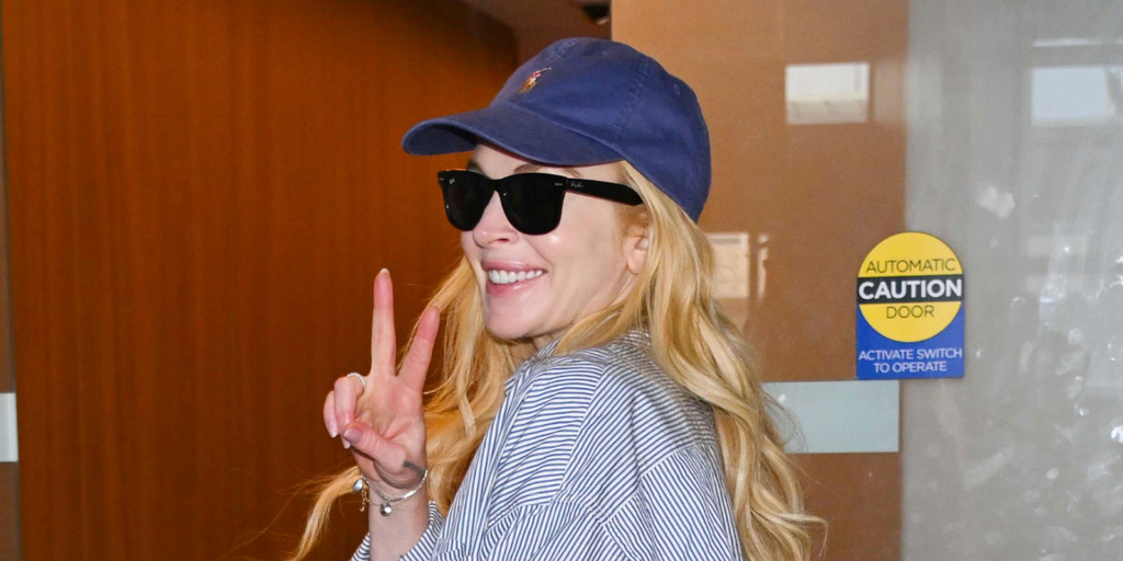 Ray-Ban Wayfarer 2140 901 Black - As Seen On Leonardo DiCaprio & Hailey Bieber