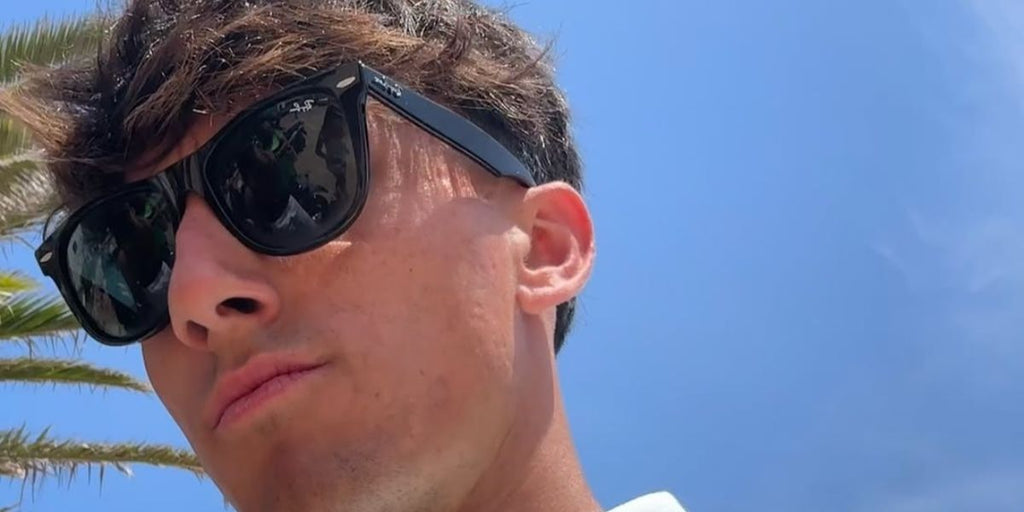 Ray-Ban Wayfarer Ease RB 4340 601 - As Seen on Charles Leclerc & Ethan Hawke