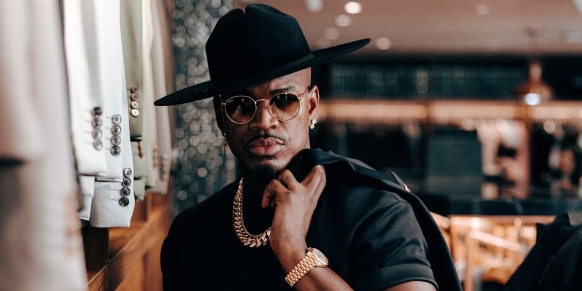 Ray-Ban Round Metal RB 3447 001/51 - As Seen On Gemma Owen & Ne-Yo