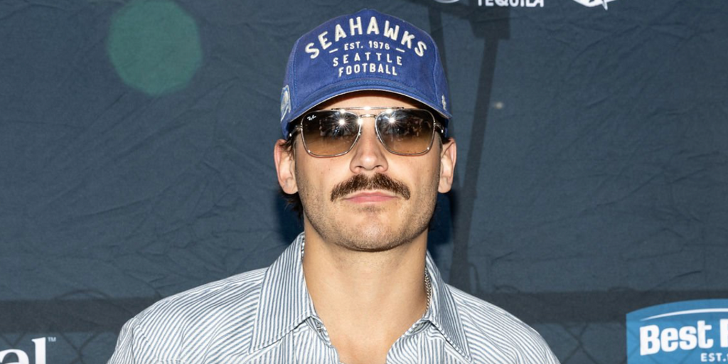 Ray-Ban New Caravan RB 3636 001/51 - As Seen On Tucker Wetmore & Steve Zahn