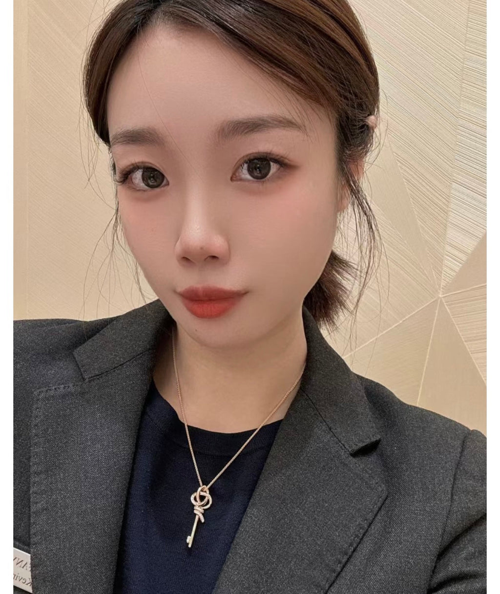 18K Tiffany Keys Woven Diamonds Medium Necklace