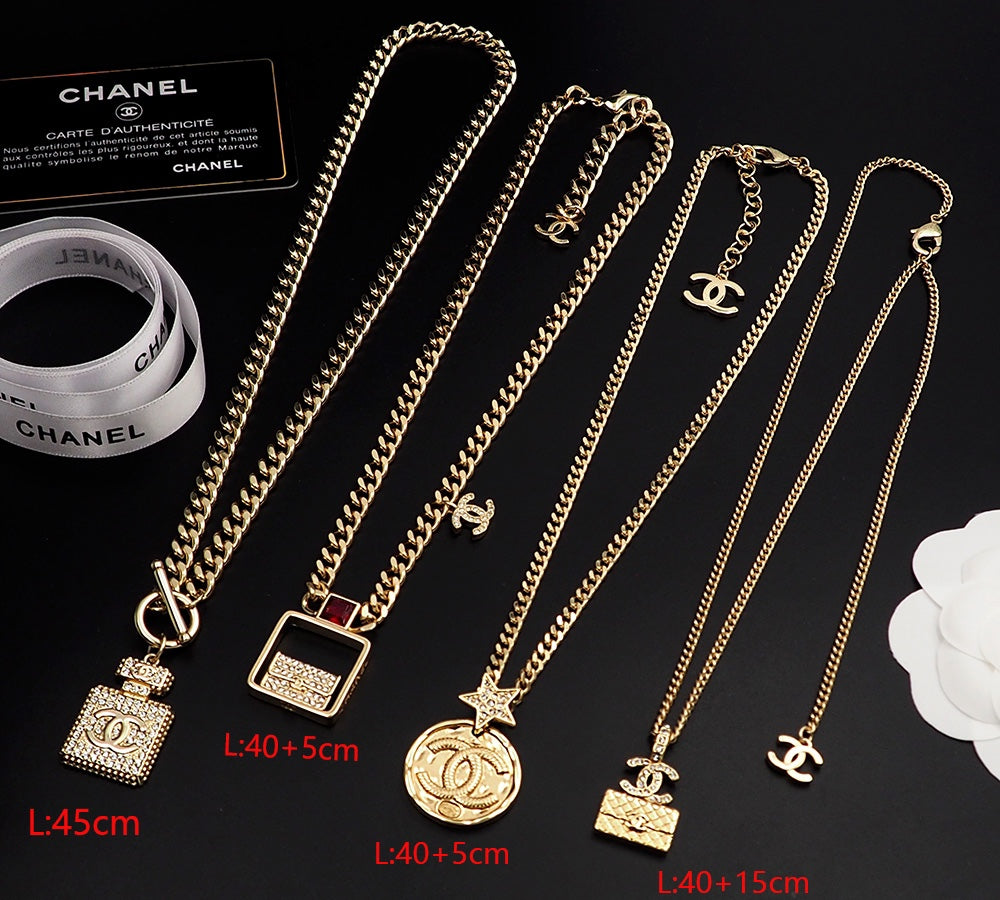 18K  Chanel Red Bag Pendant Necklace