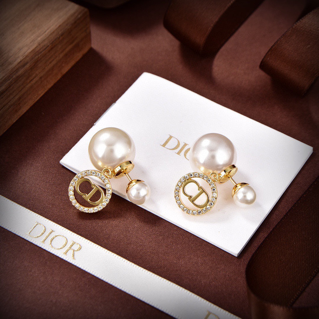 18K Dior Tribales Pearl Earrings