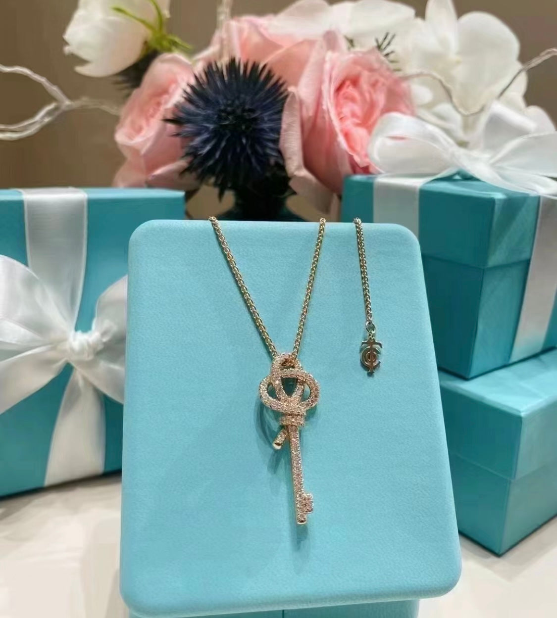 18K Tiffany Keys Woven Diamonds Large Necklace