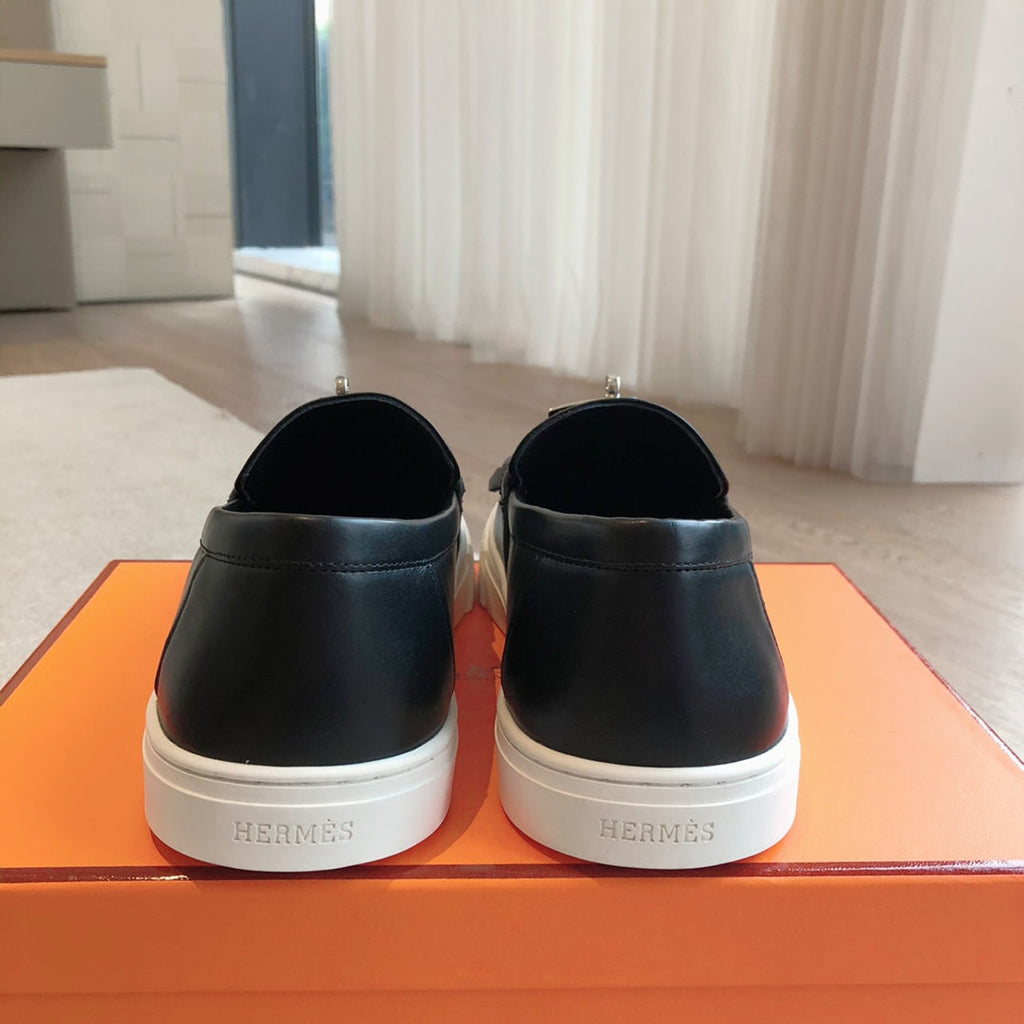 HERMES GAME SLIP-ON SNEAKER BLACK WITH TASSELS CALFSKIN