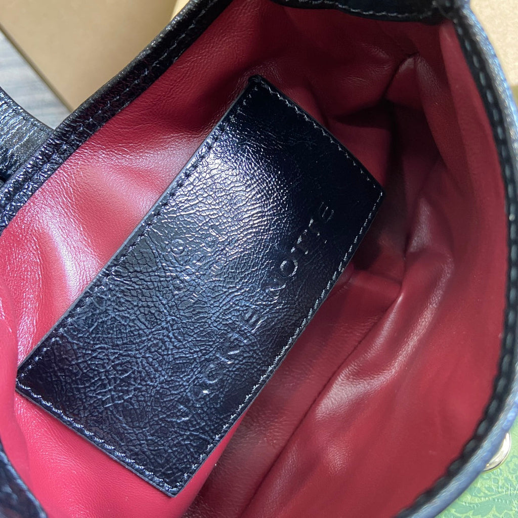 GUCCI JACKIE NOTTE MINI BAG 19 IN BLACK CRACKED LACQUER CALFSKIN GOLD HARDWARE