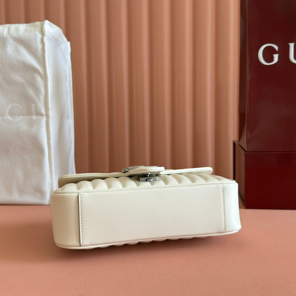 GUCCI MARMONT SMALL SHOULDER BAG 26 IN OFF WHITE LAMBSKIN