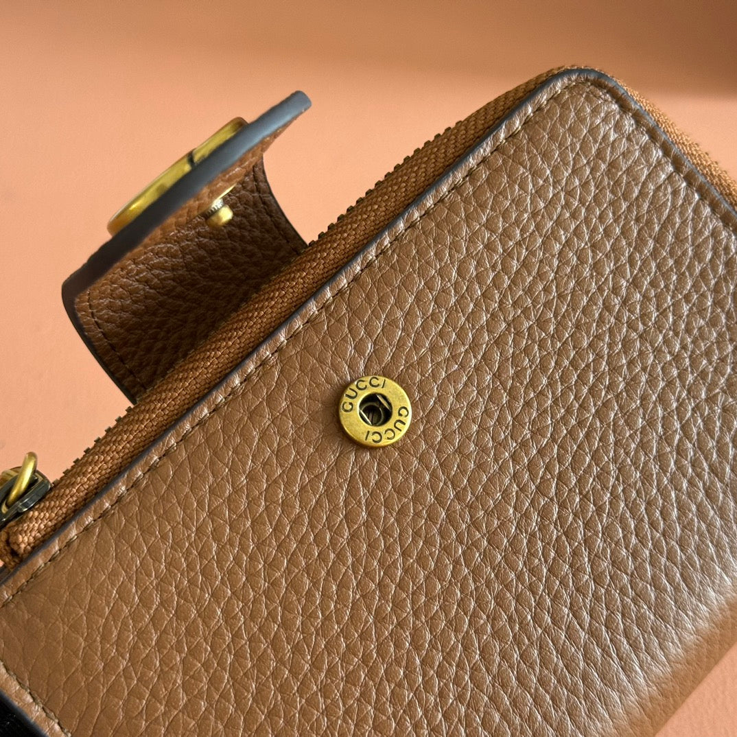 GUCCI 25S MARMONT WALLET 13 IN BROWN CALFSKIN GOLD HARDWARE