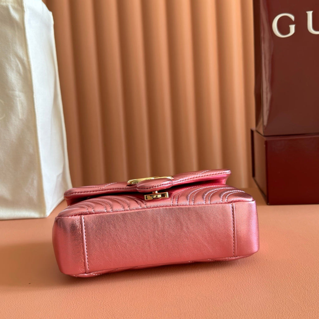 GUCCI 26S  MARMONT BAG 22 IN METALLIC PINK LAMBSKIN