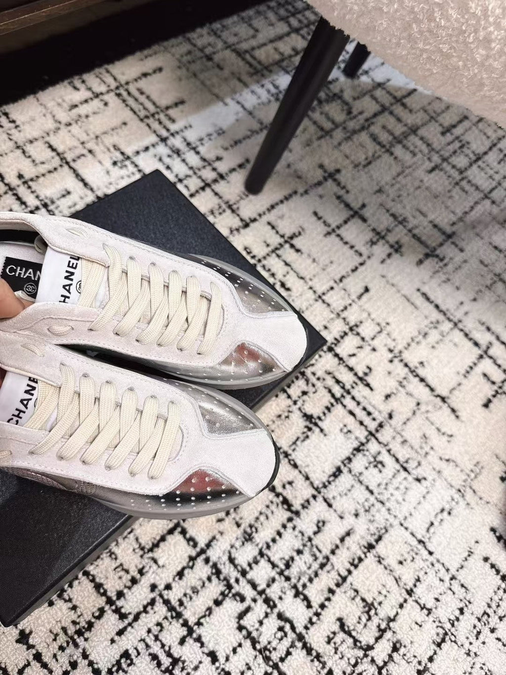 CHANEL CLASSIC SNEAKERS IN SILVER SHEEPSKIN